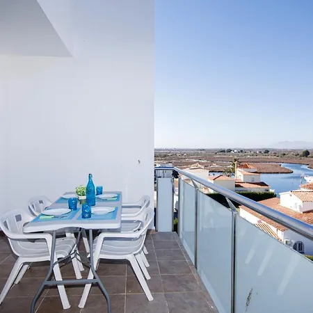 Royal Marine 2 425 Roses - Barneda Appartement *