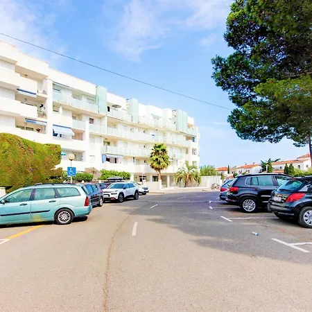 Royal Marine 2 425 Roses - Barneda Apartmán *