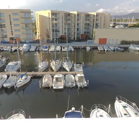 Royal Marine 2 425 Roses - Barneda Apartmán